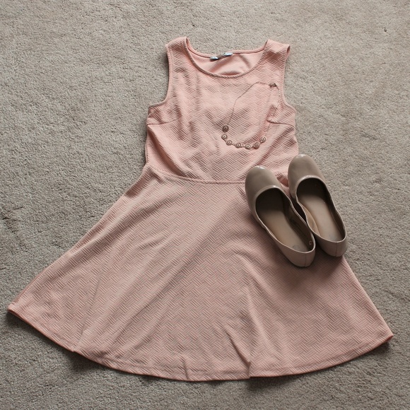 Dresses & Skirts - Pink Skater Skirt Dress Fun Open Back